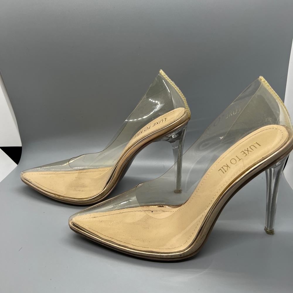 Lux to kill pumps transparent